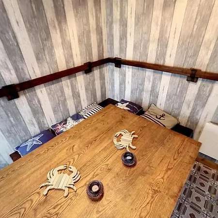 Maison De Pecheur Renovee *